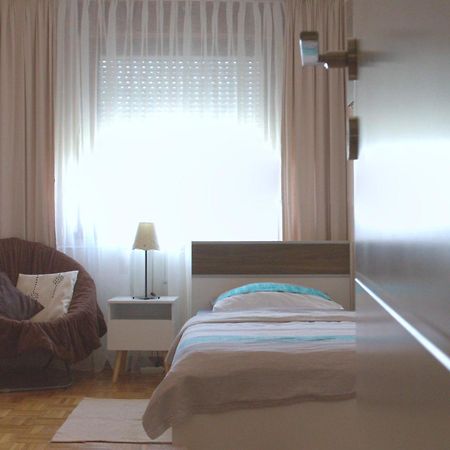 Sunny Day -Arena Zagreb , 2 Bathrooms, 102M², Oda fotoğraf