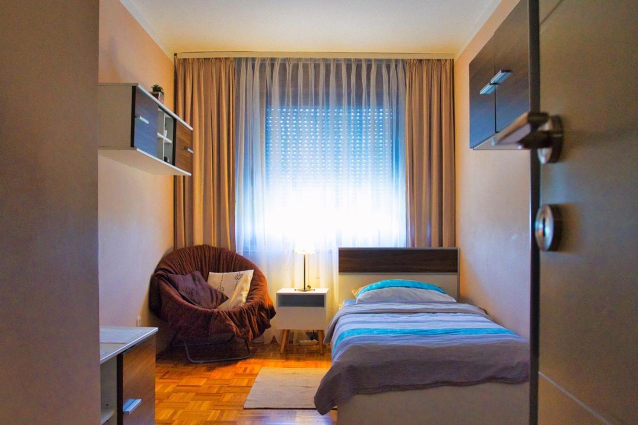 Sunny Day -Arena Zagreb , 2 Bathrooms, 102M², Oda fotoğraf